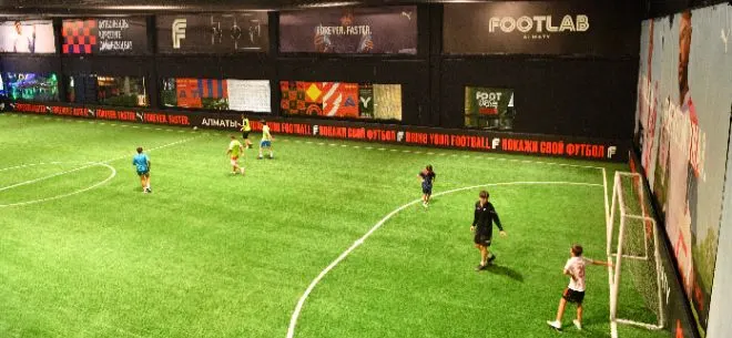 Празднование дня рождения в уникальном спортивном парке Footlab со скидкой