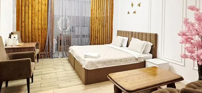 Проживание в номерах «Стандарт» в отеле Royal Max